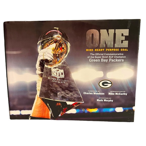 Green Bay Packers Super Bowl XLV Commemorative HC Book- "ONE" - Picture 1 of 9